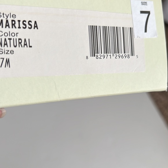 Liz Claiborne Flex Marissa Natural Sling Back Heels - Picture 7 of 10